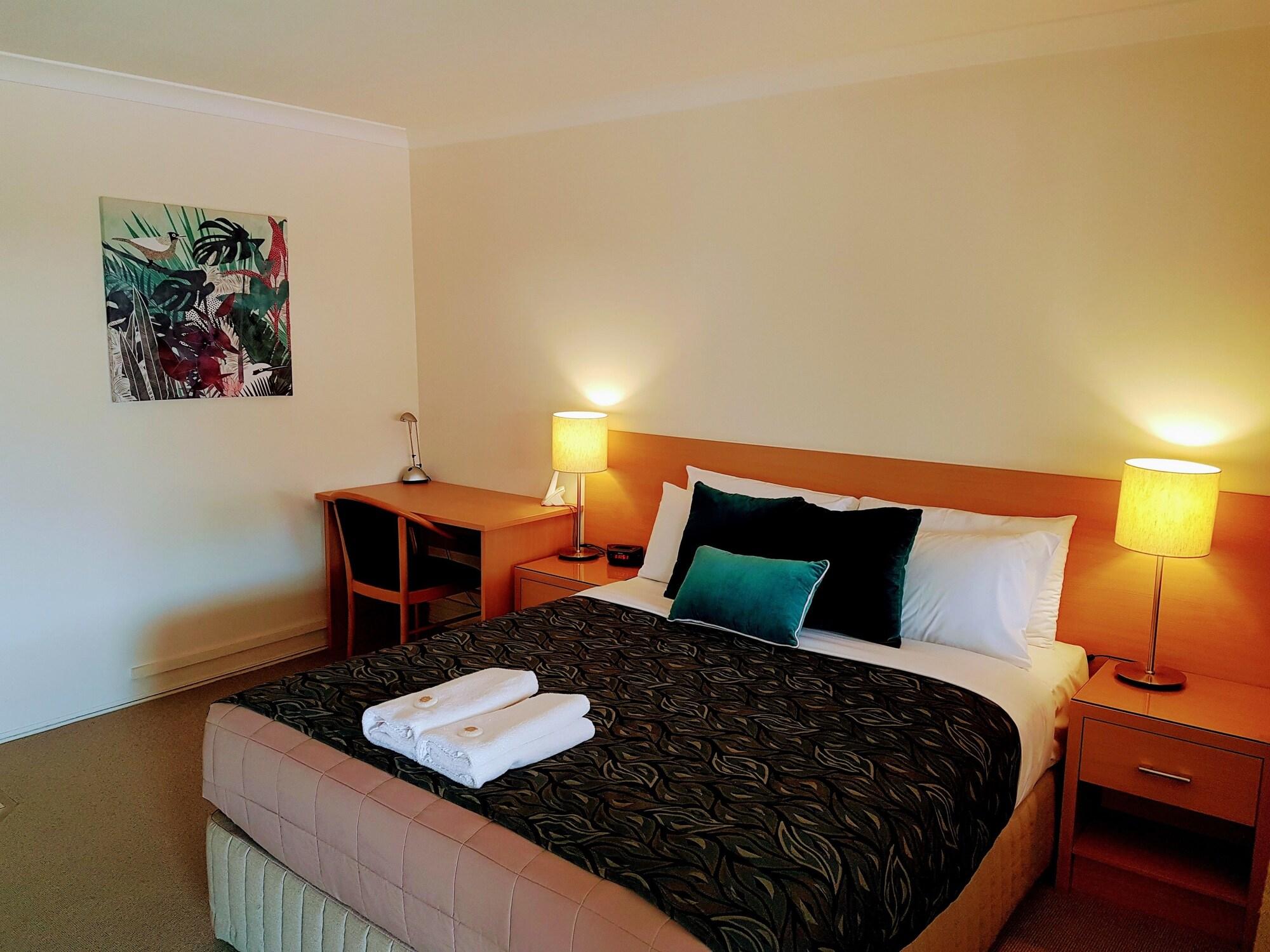 Rockhampton Palms Motor Inn Dış mekan fotoğraf