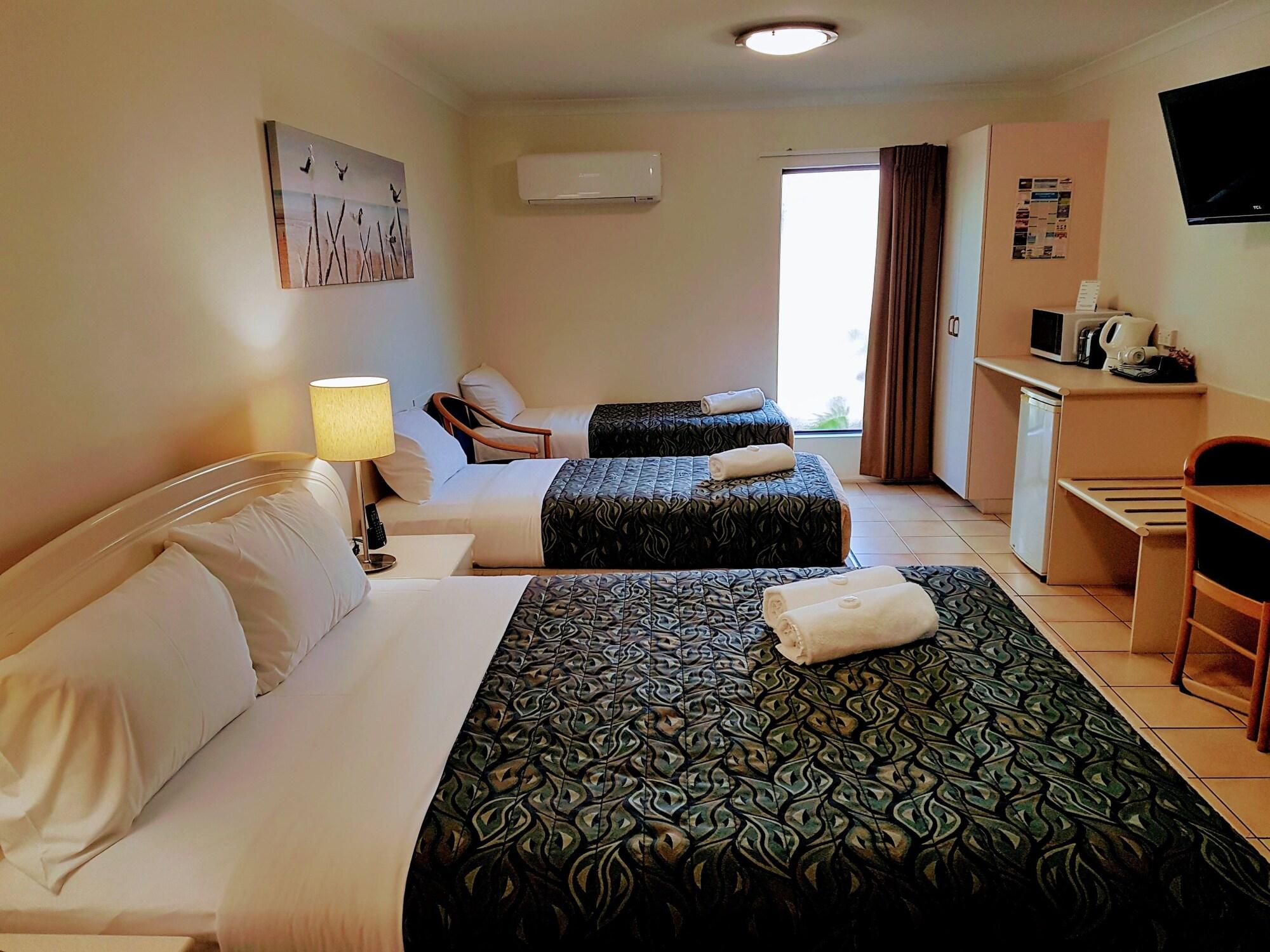 Rockhampton Palms Motor Inn Dış mekan fotoğraf