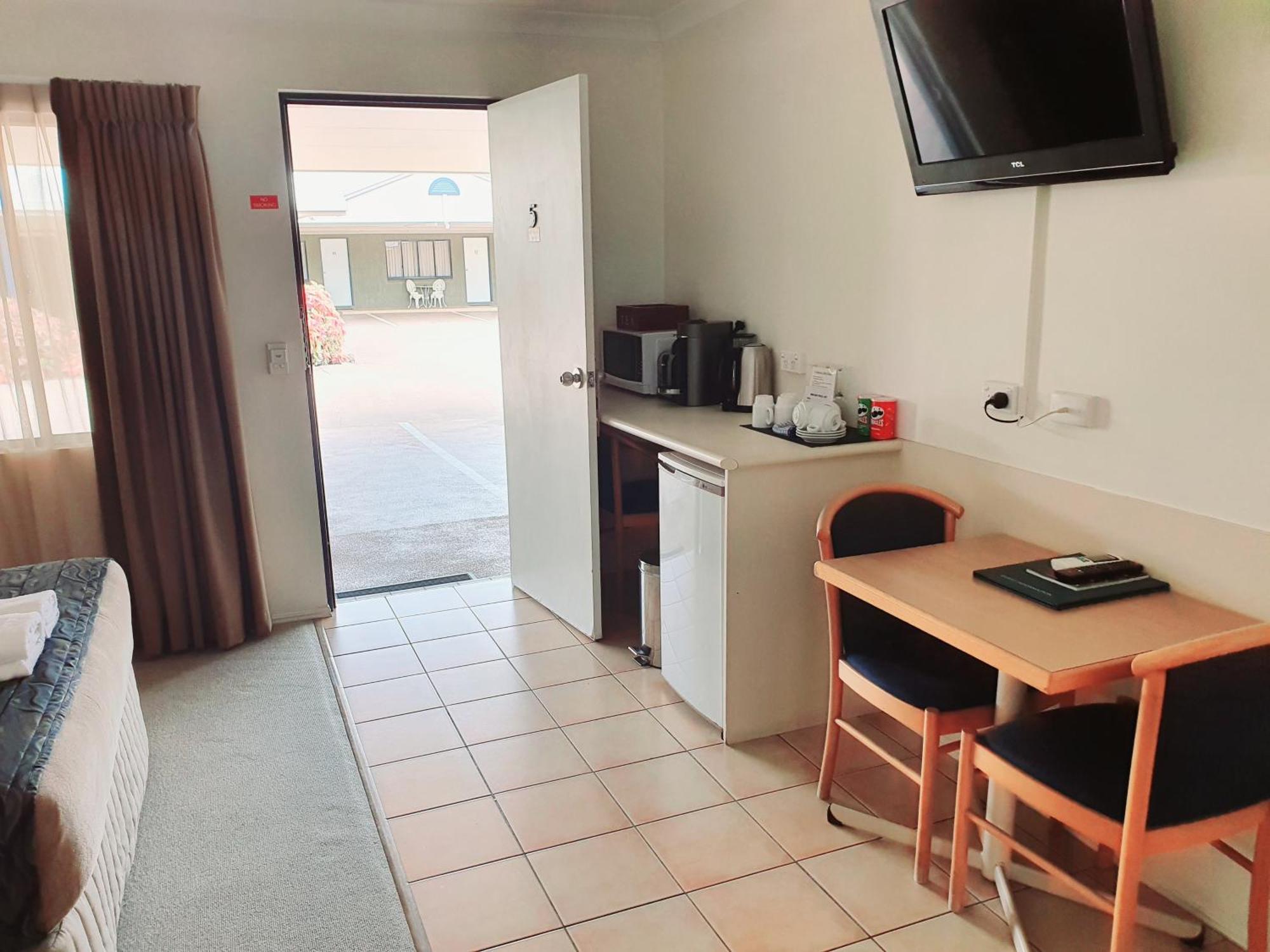 Rockhampton Palms Motor Inn Oda fotoğraf