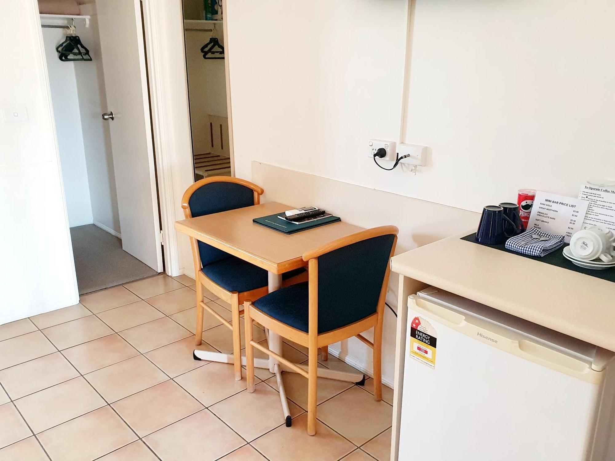 Rockhampton Palms Motor Inn Oda fotoğraf