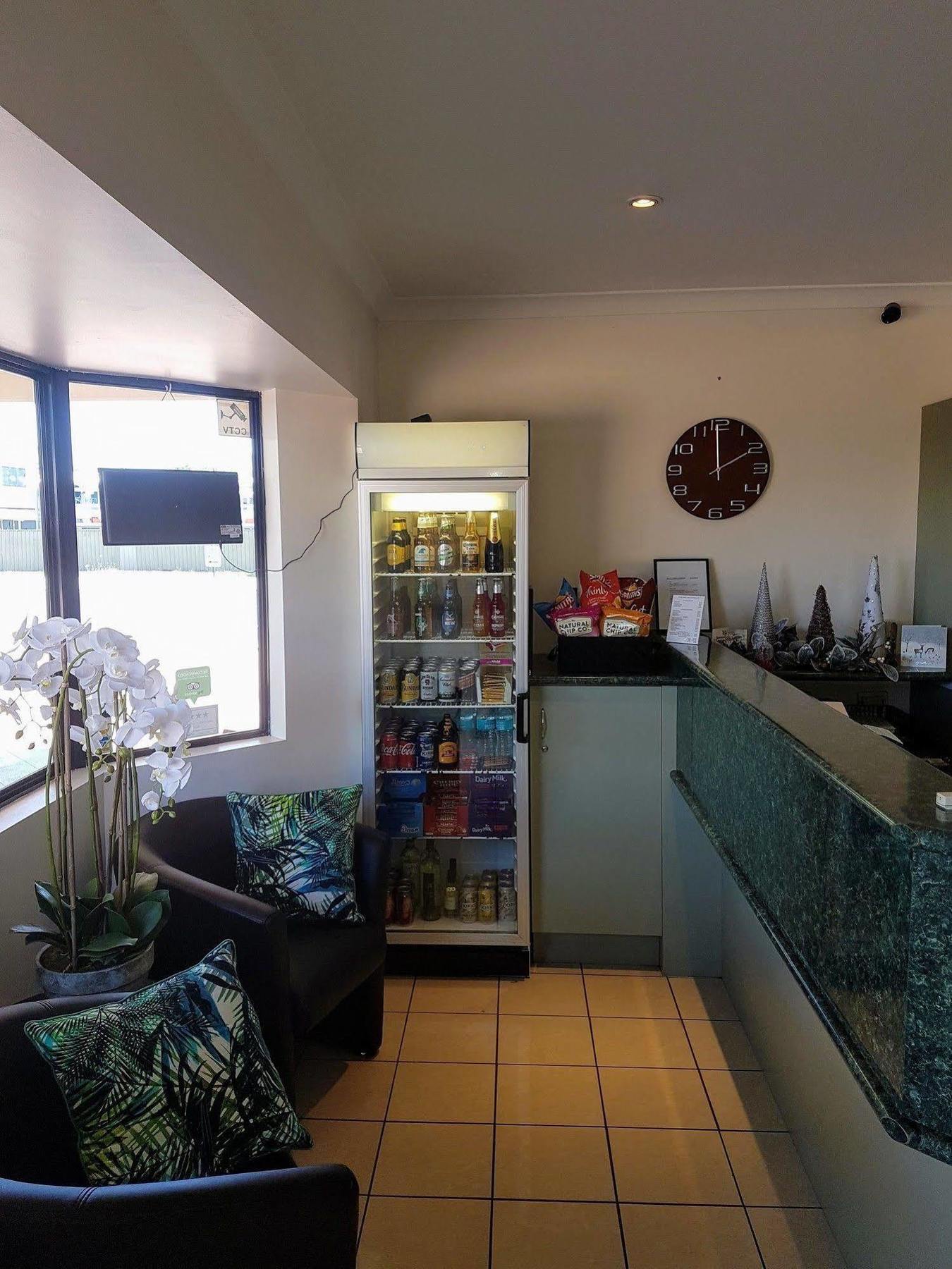 Rockhampton Palms Motor Inn Dış mekan fotoğraf