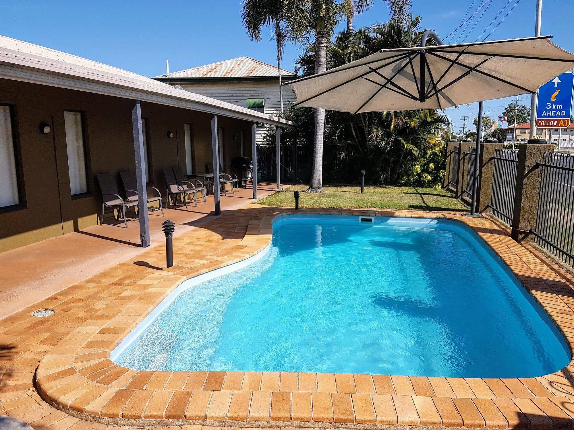Rockhampton Palms Motor Inn Dış mekan fotoğraf